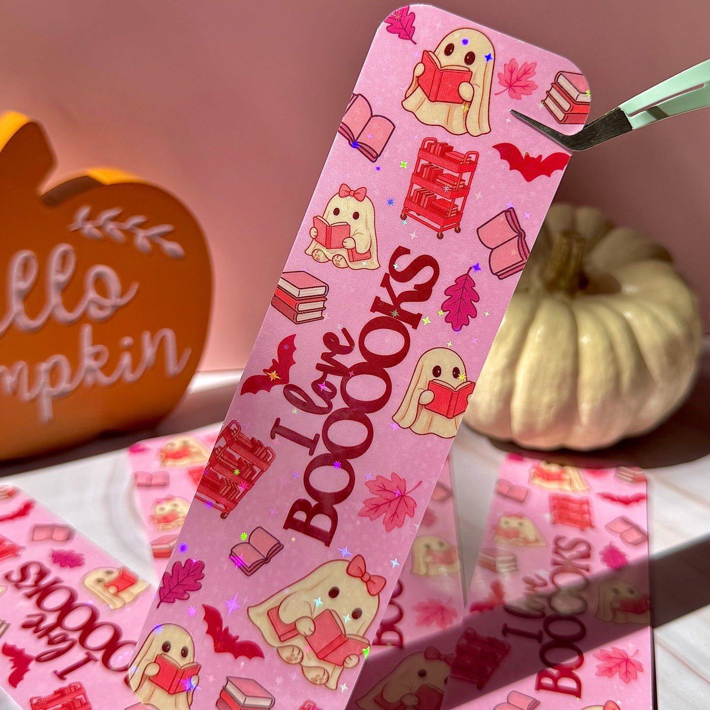 Booooks & Glow Bookmark👻✨